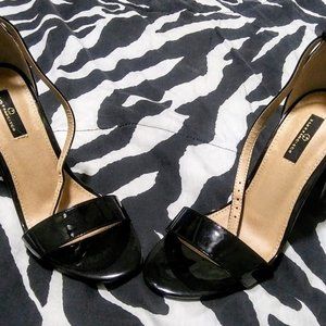 Beautiful Patent Leather 4 inch Heels